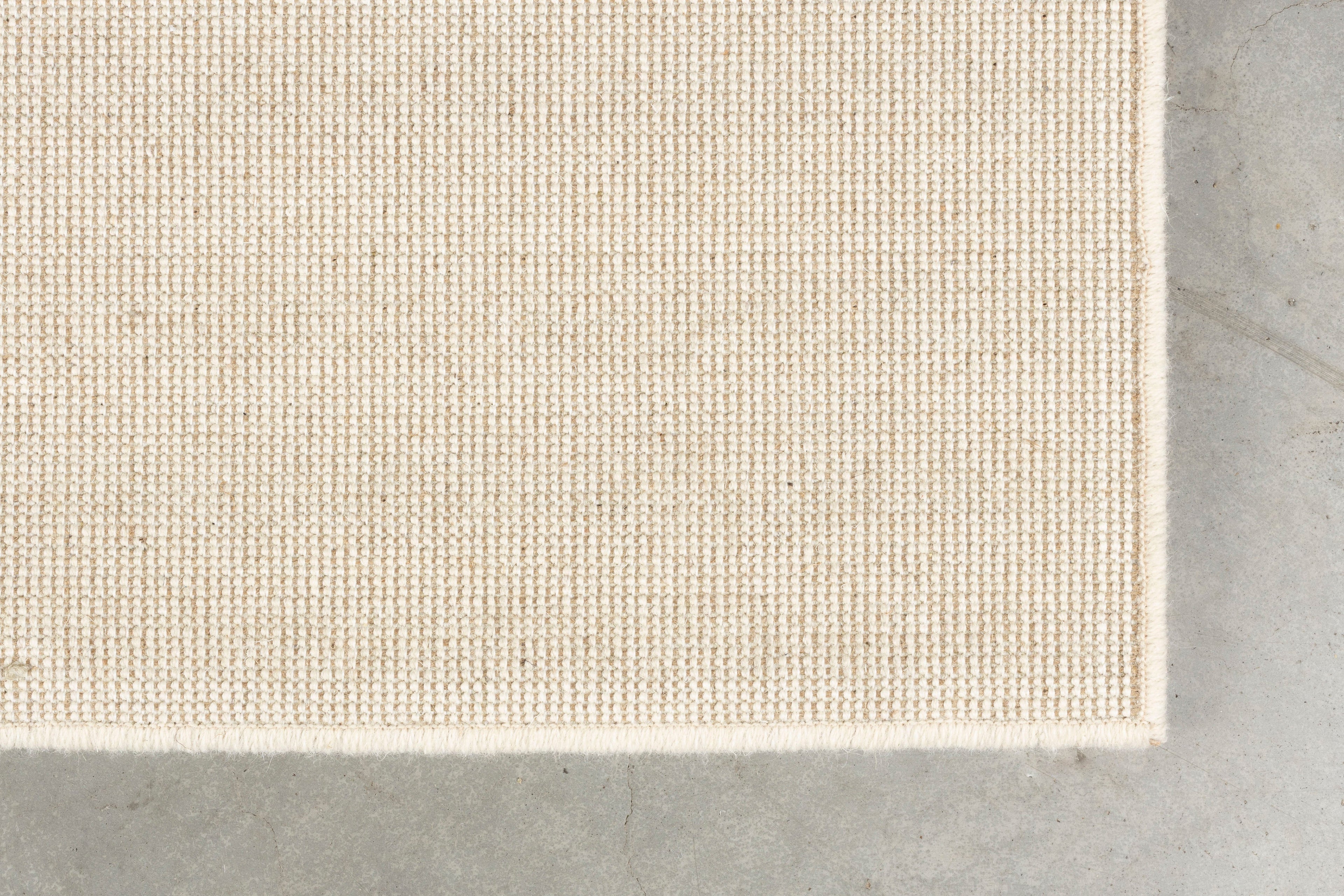 CROSSING Beige Rug — Zuiver