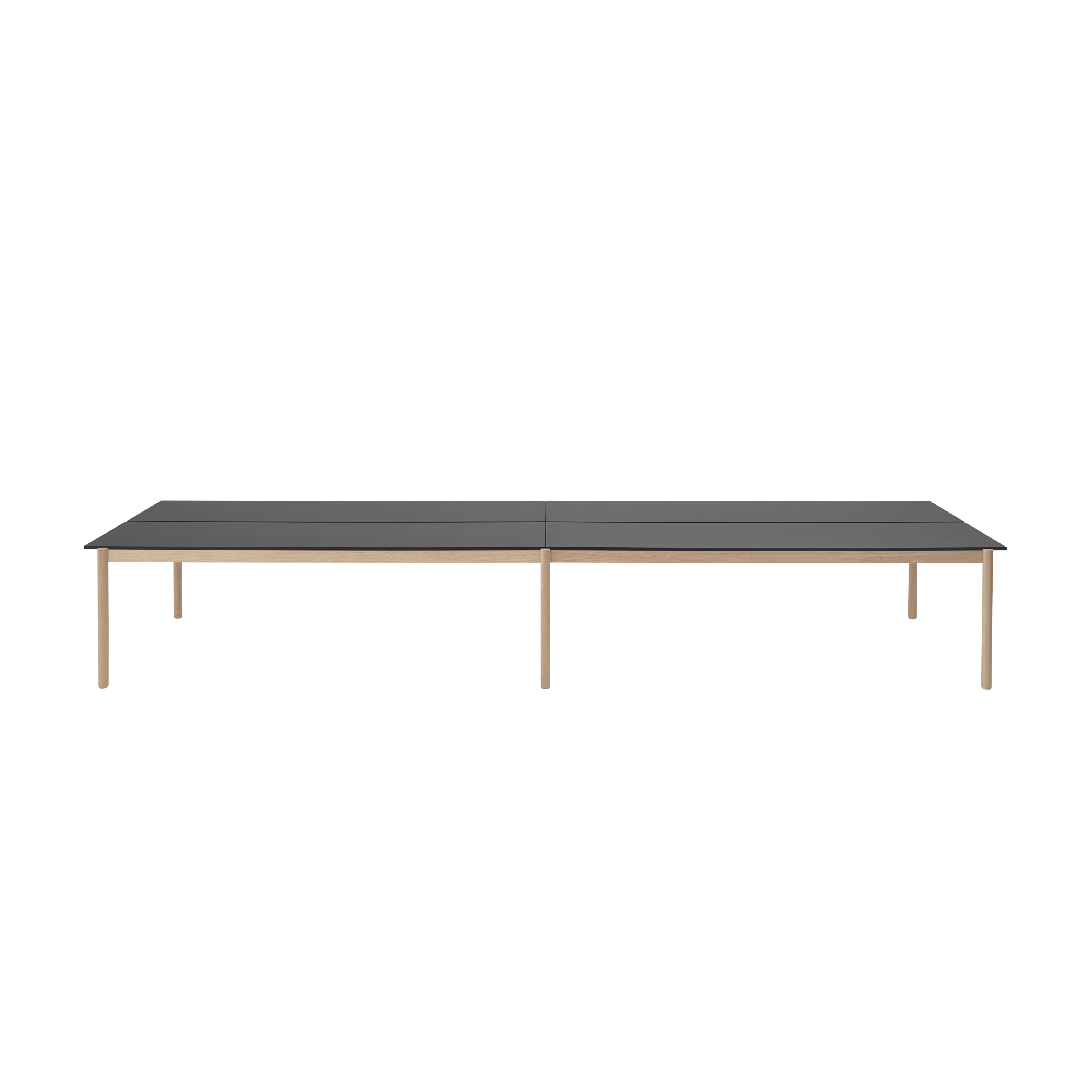 LINEAR SYSTEM Office Desk - CONFIGURATION 2 black nanolaminate with oak base — Muuto