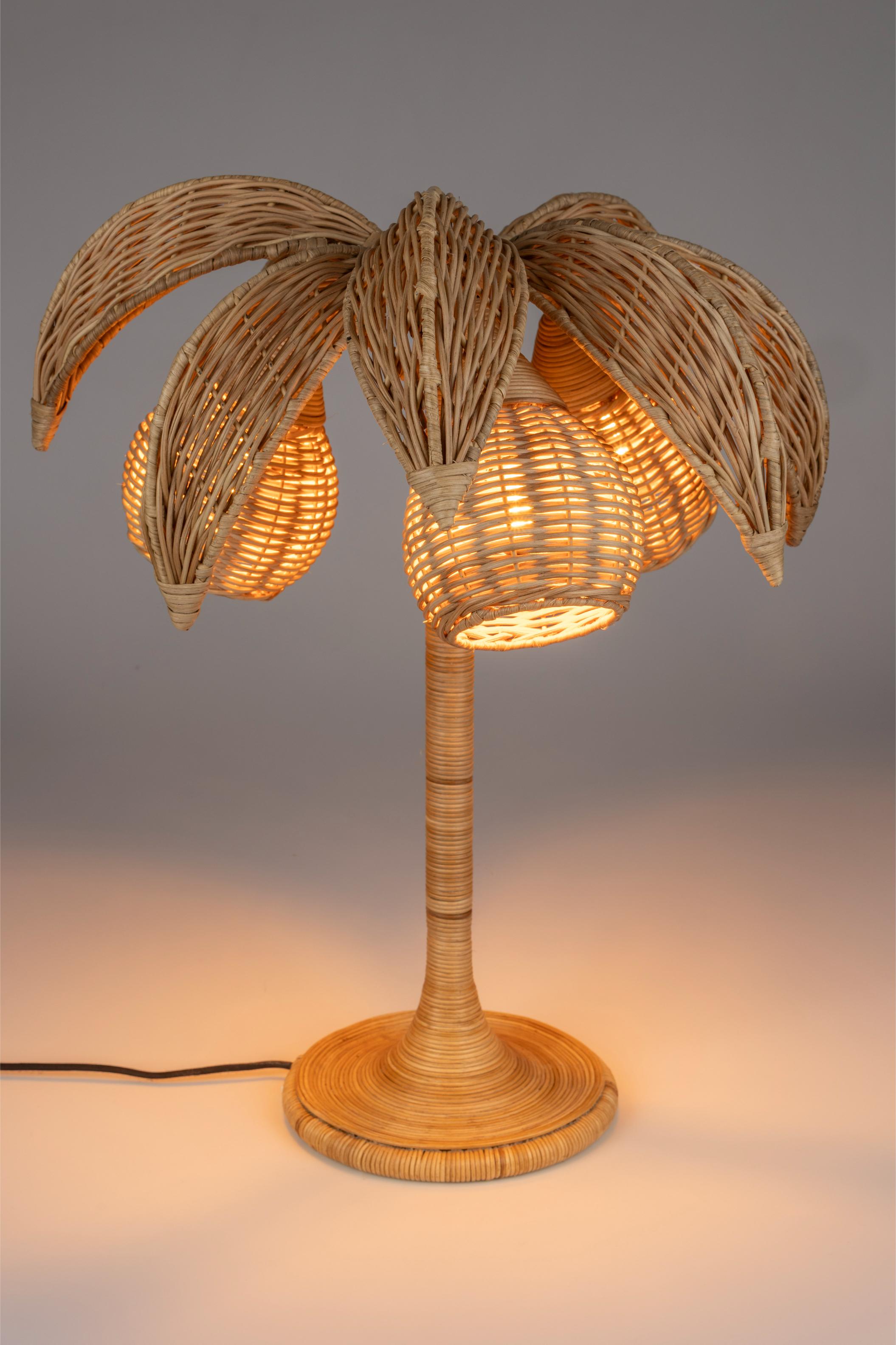 PALMTREE rattan table lamp — Dutchbone