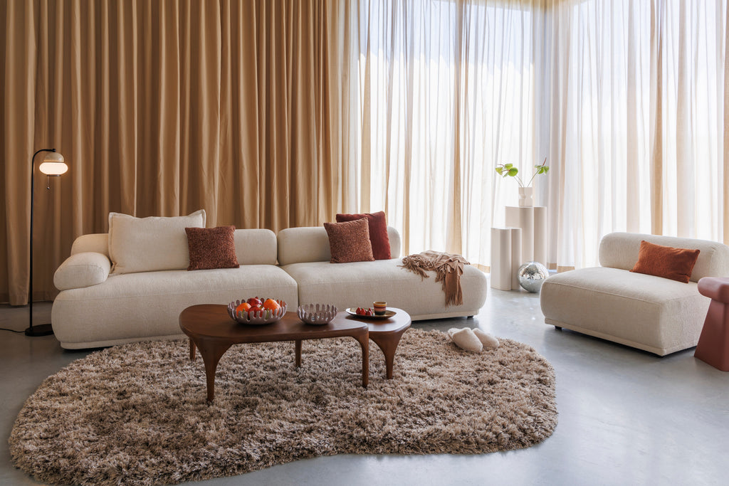 TASTY long-pile rug in brown — Zuiver