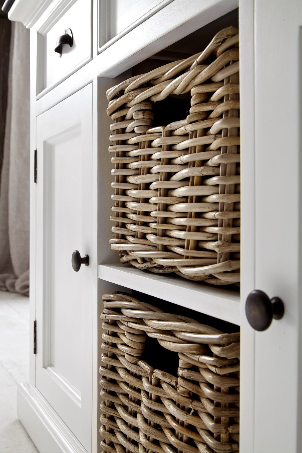 NovaSolo Halifax Contrast Buffet with 2 Baskets, Classic White & Black – view 10