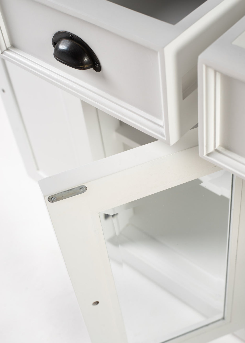 NovaSolo Halifax Contrast Buffet with 4 Doors 3 Drawers, Classic White & Black – view 8