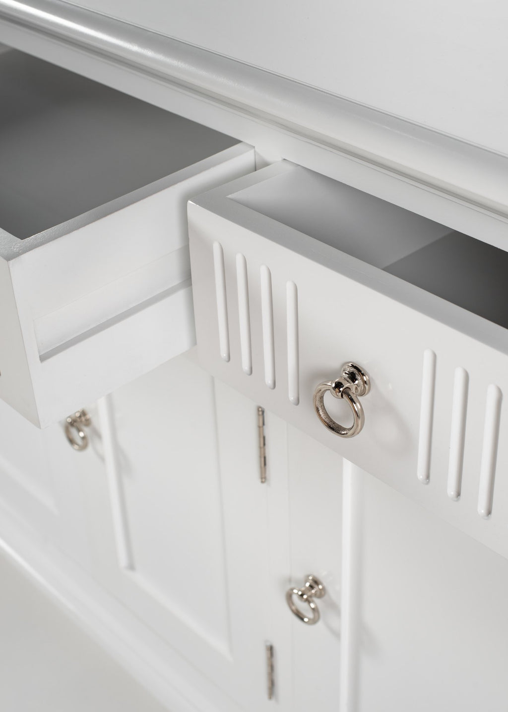 NovaSolo Skansen Buffet with 4 Doors 3 Drawers, Classic White – view 10