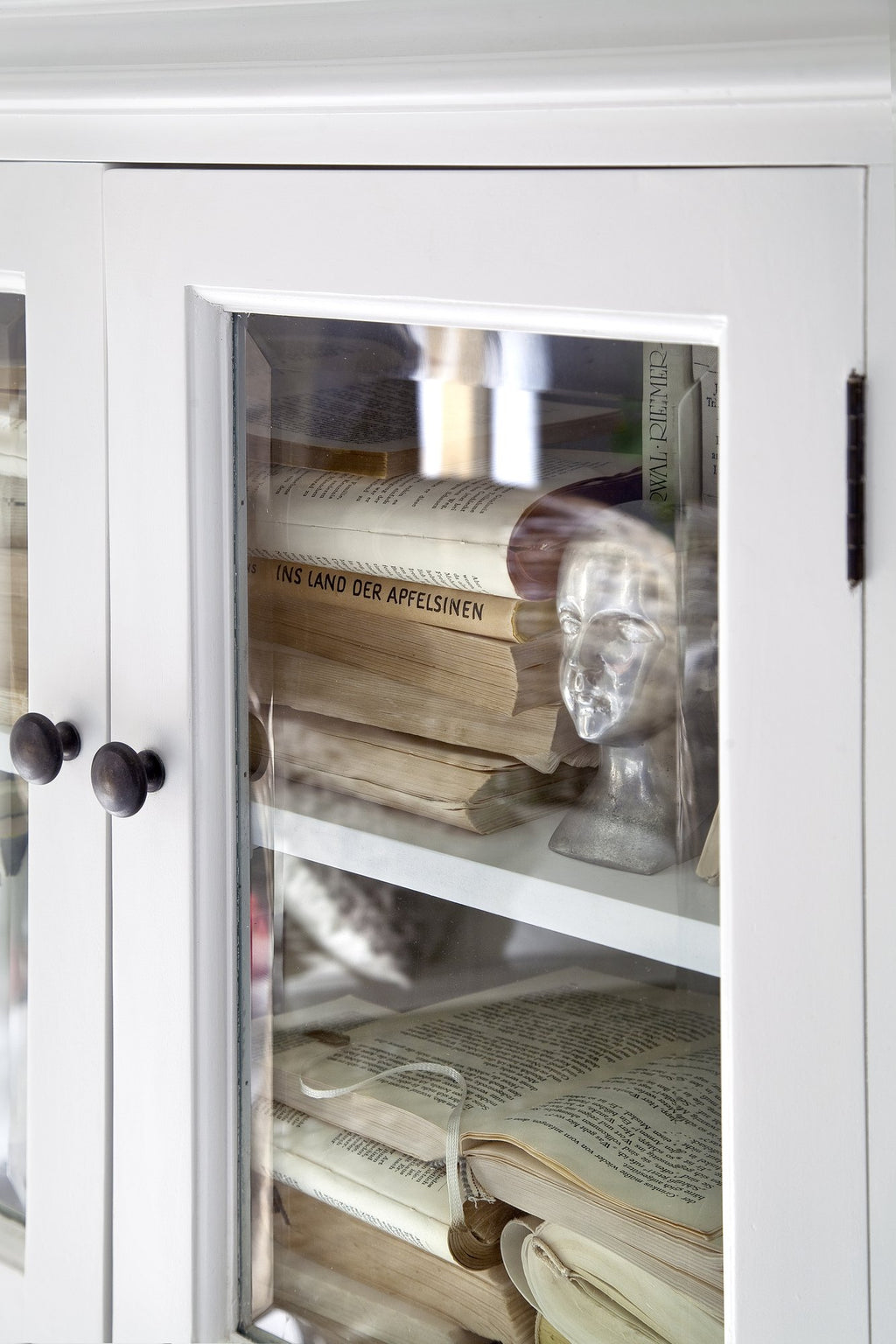NovaSolo Halifax Pantry 8 Doors Display Cabinet, Classic White – view 8