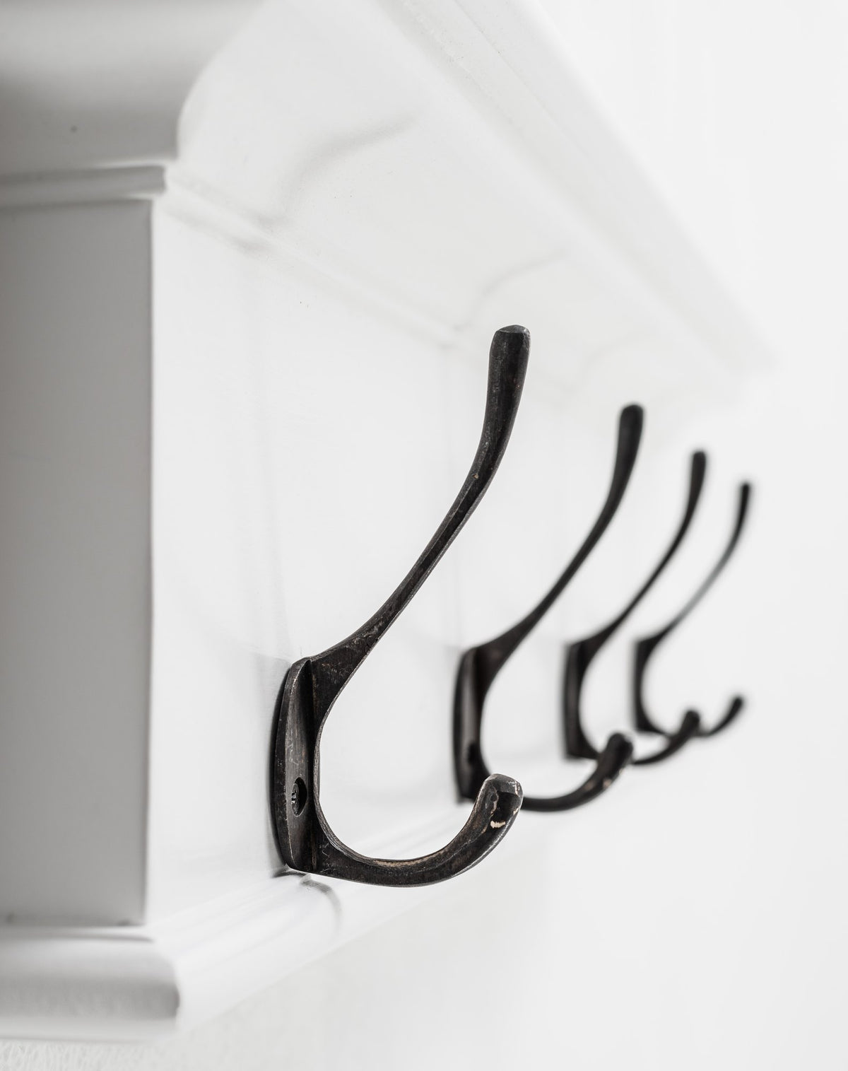 NovaSolo Halifax 4 Hook Coat Rack, Classic White – view 5