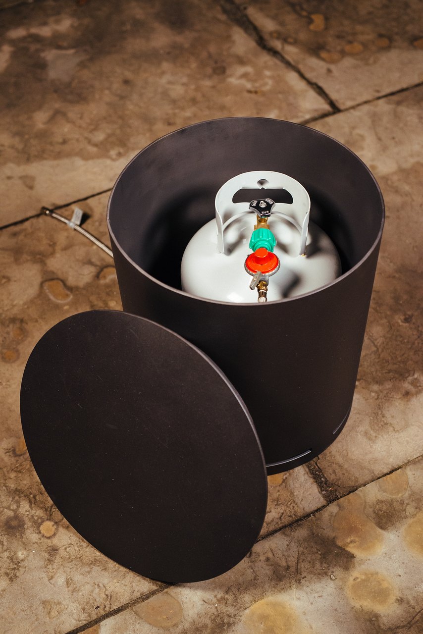 Fire Pit Art Filling Station – Filling Station – view 2