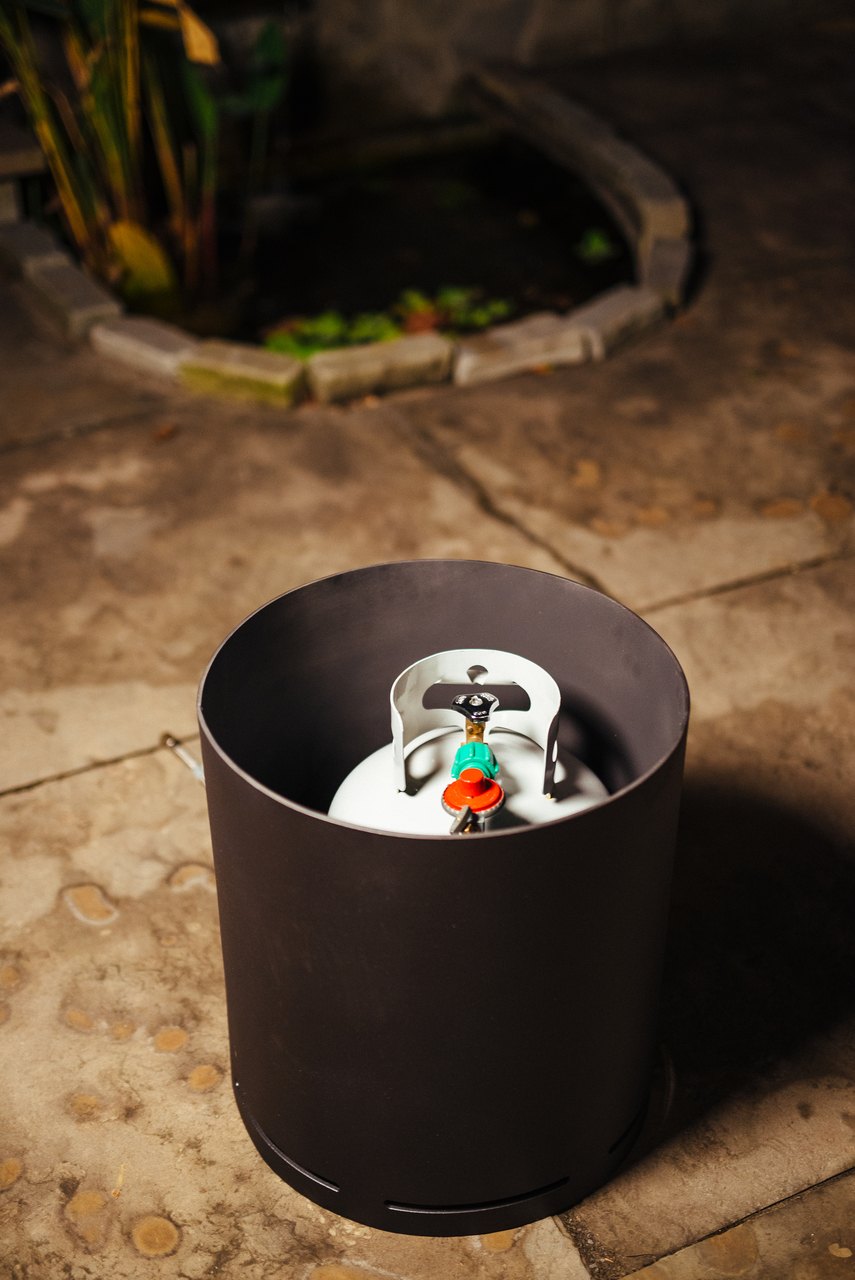 Fire Pit Art Filling Station – Filling Station – view 3