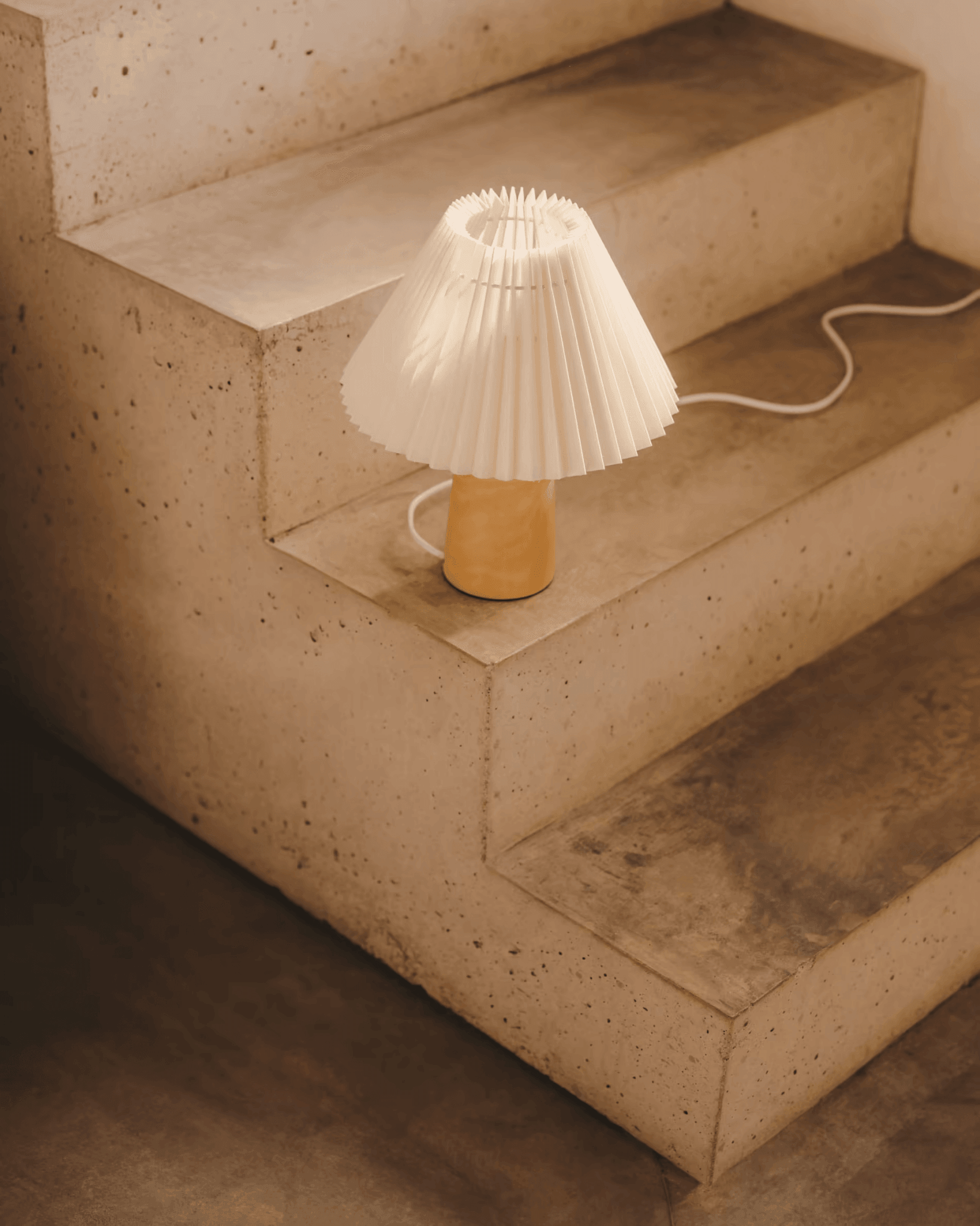 Benicarlo beige table lamp — Kave Home