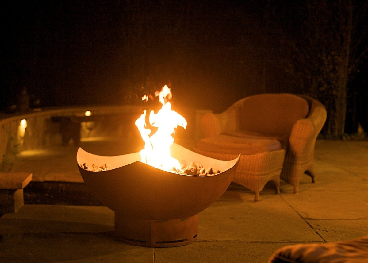 Fire Pit Art Manta Ray Fire Pit – view 3