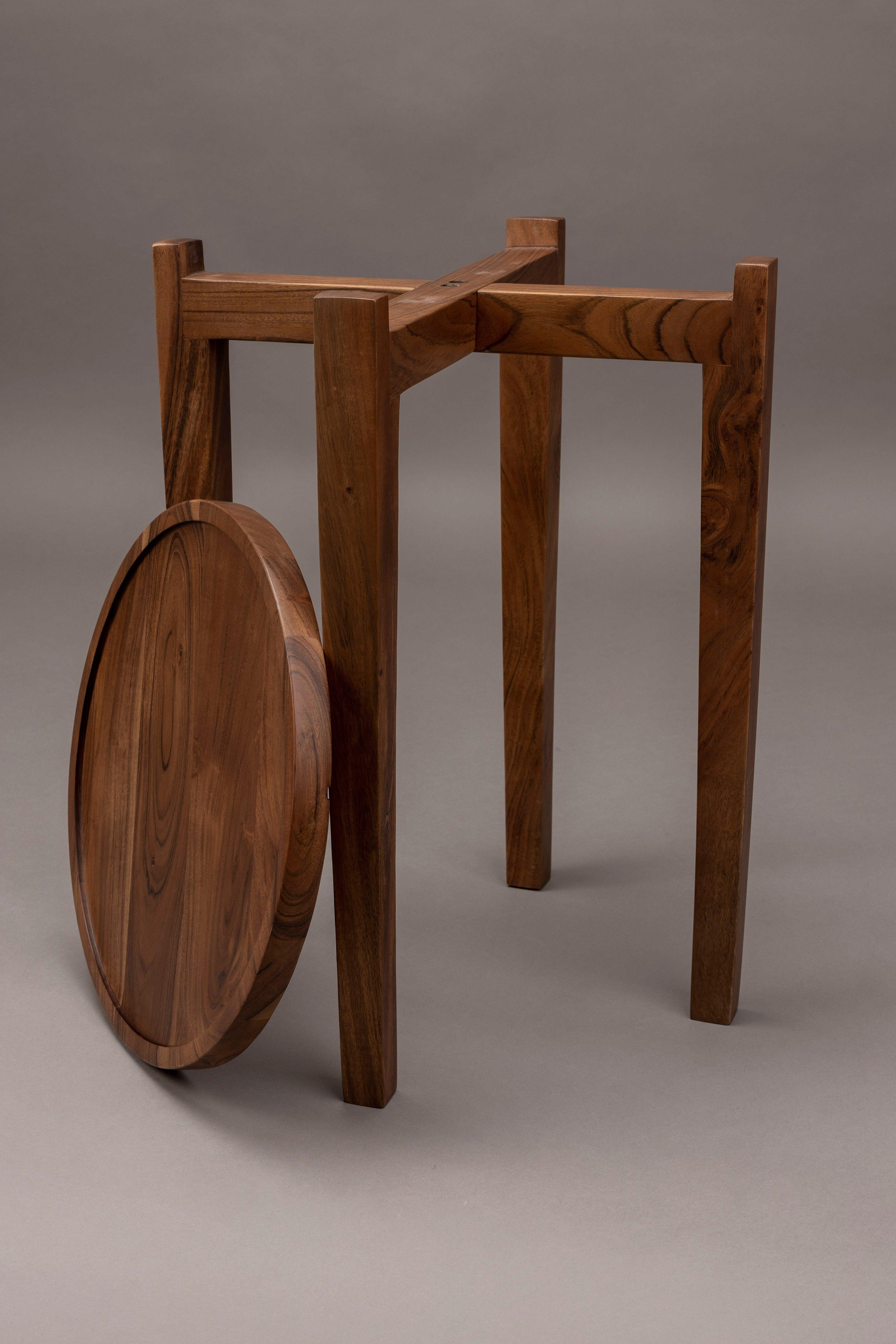Shane side table acacia wood — Dutchbone
