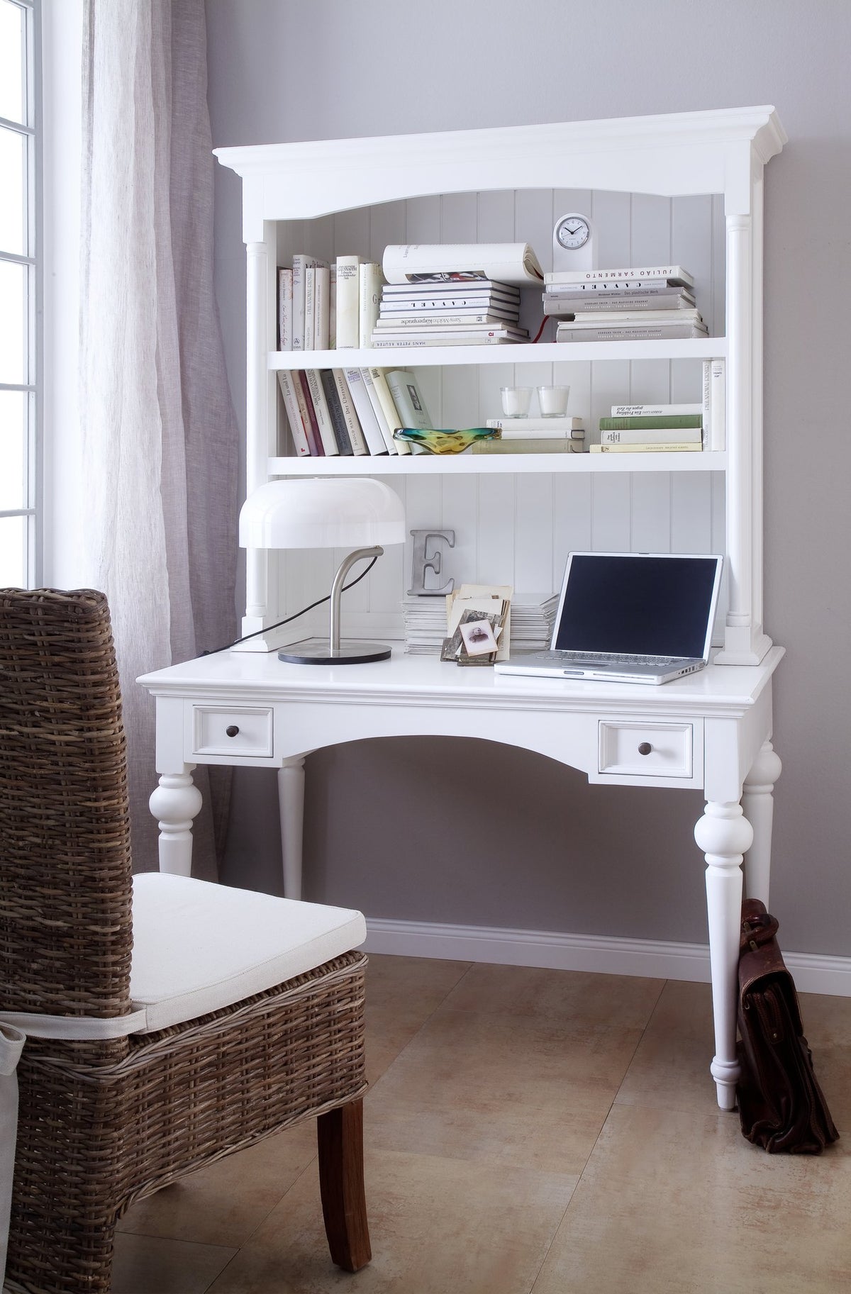 NovaSolo Provence Desk, Classic White – view 8